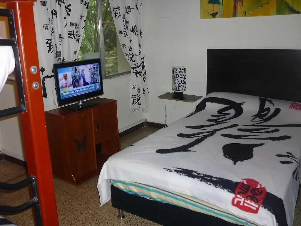 Grand Hostel Medellin 0*,
